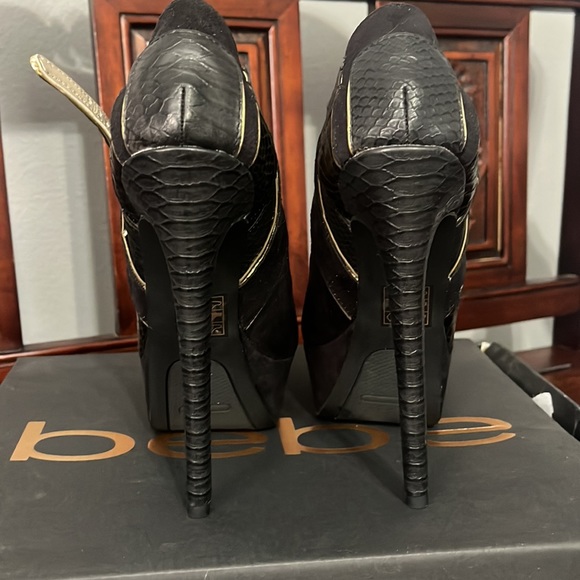 Bebe Platform heels - Picture 2 of 5